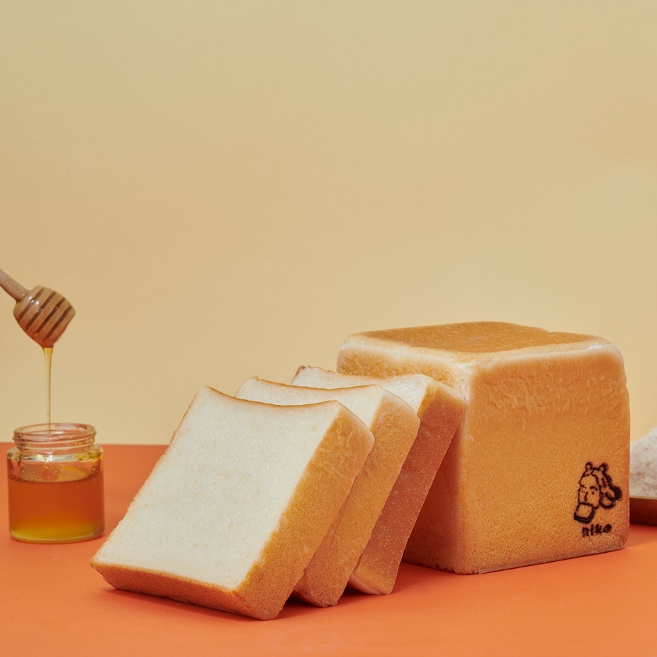 【妮可元氣生吐司】含奶