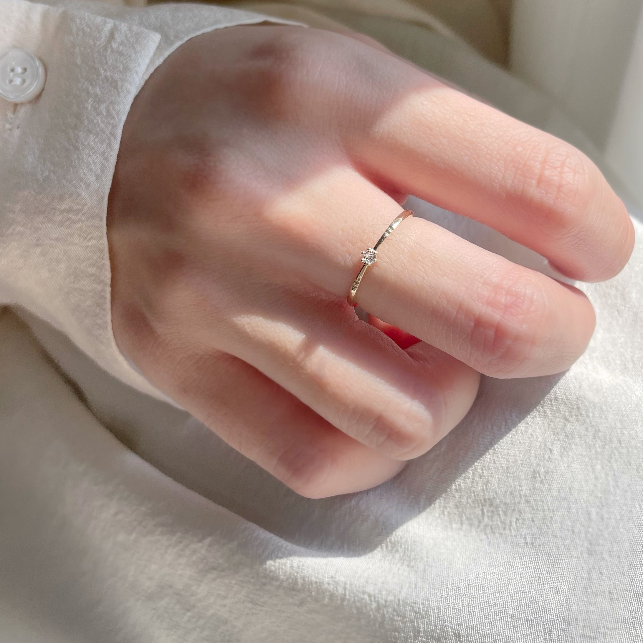 14K六爪真鑽刻紋戒指