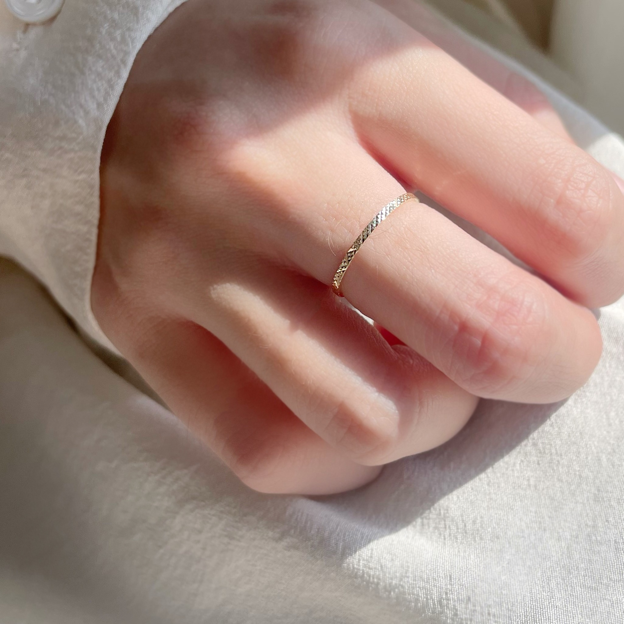 14K閃亮菱格切割線戒