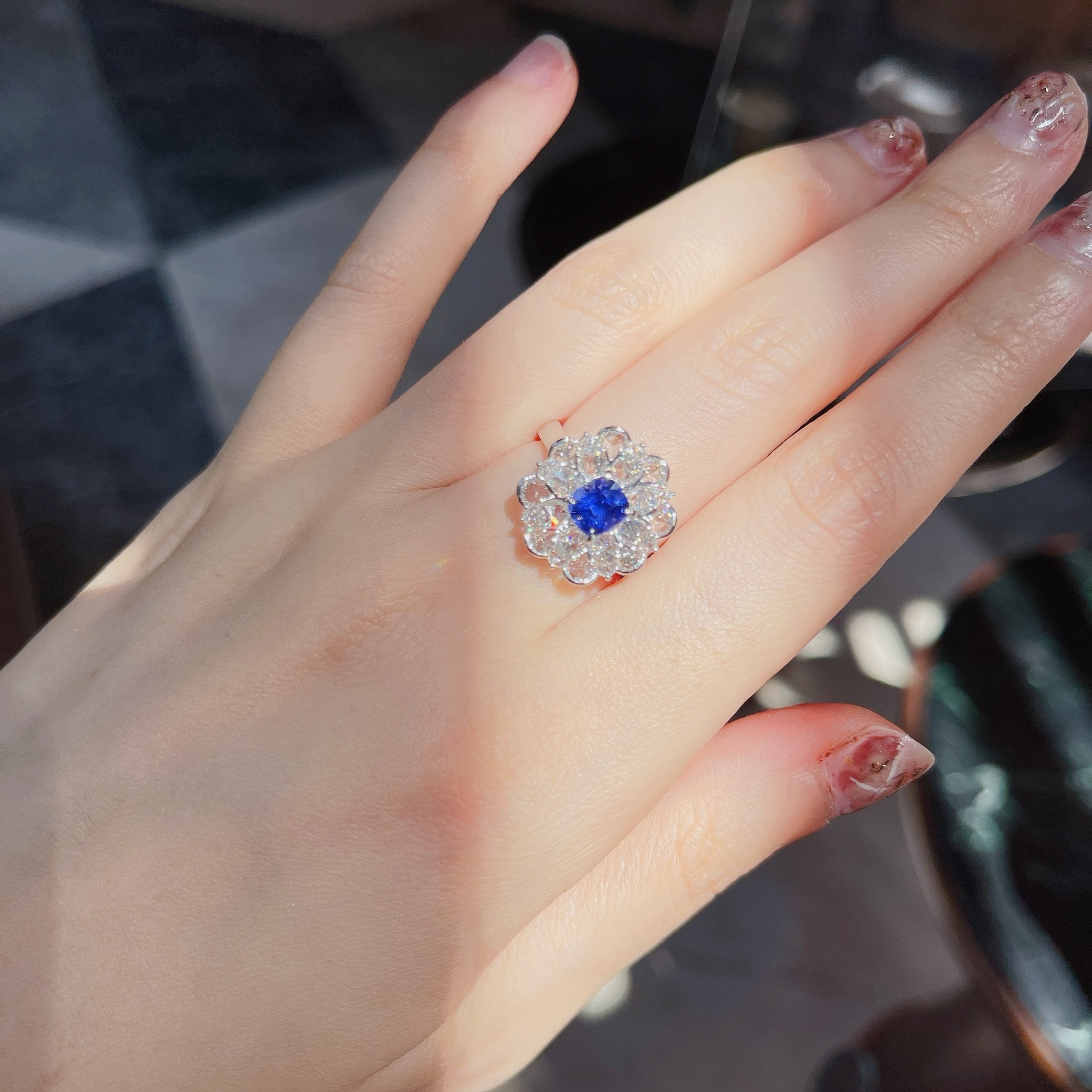 18K金天然無燒變色藍寶石鑽石戒指吊墜-兩用款 (帶GUILD證書)