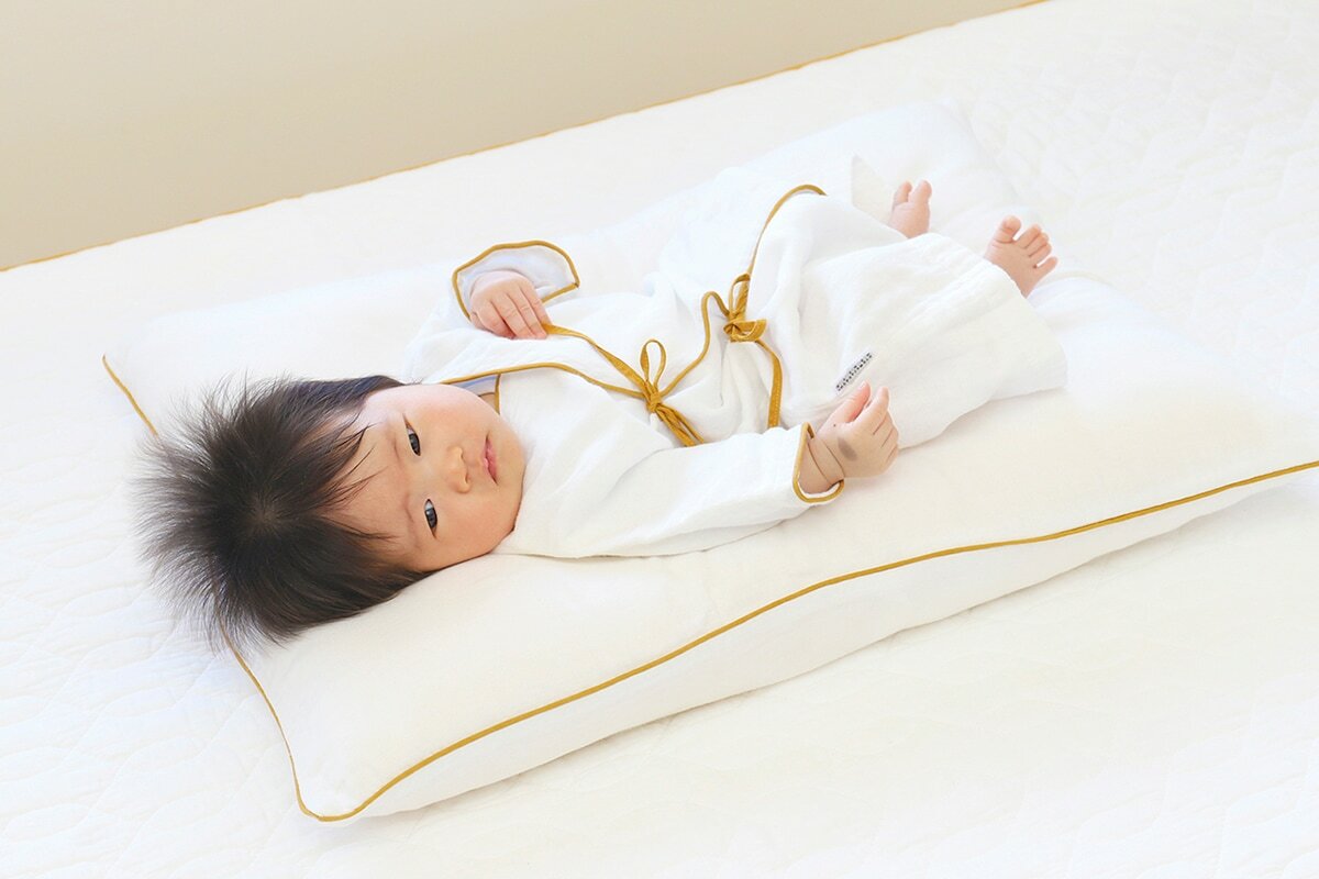 Ｃ字弧度嬰兒床墊