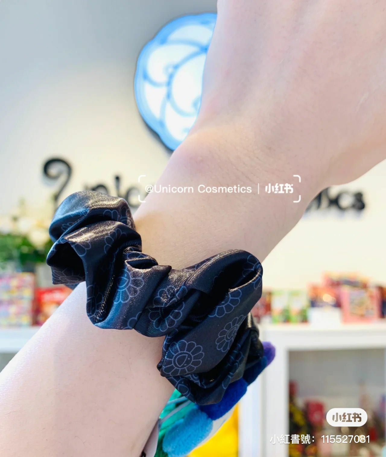 村上隆黑色暗花髮圈（不連花花）