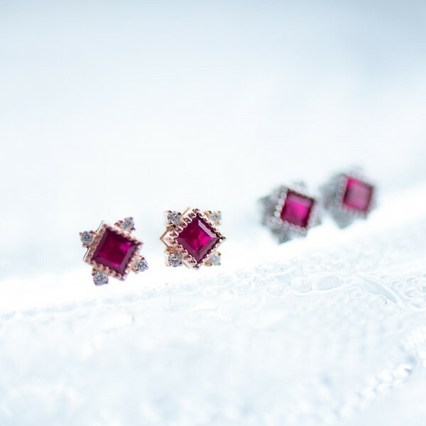 18K Cali Diamond Earring