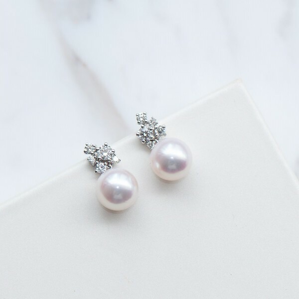 18K Canvia Akoya Pearl Diamond Earring