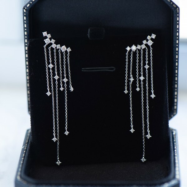 18K Tassel Star Light Diamond Earring