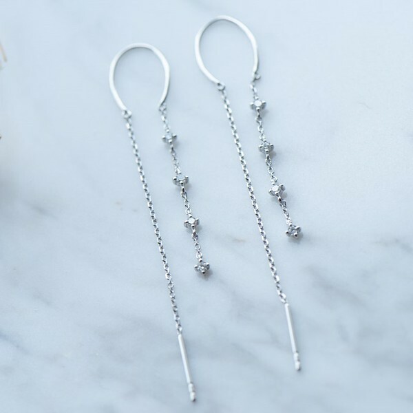 18K Sencilla Diamond Long Earring