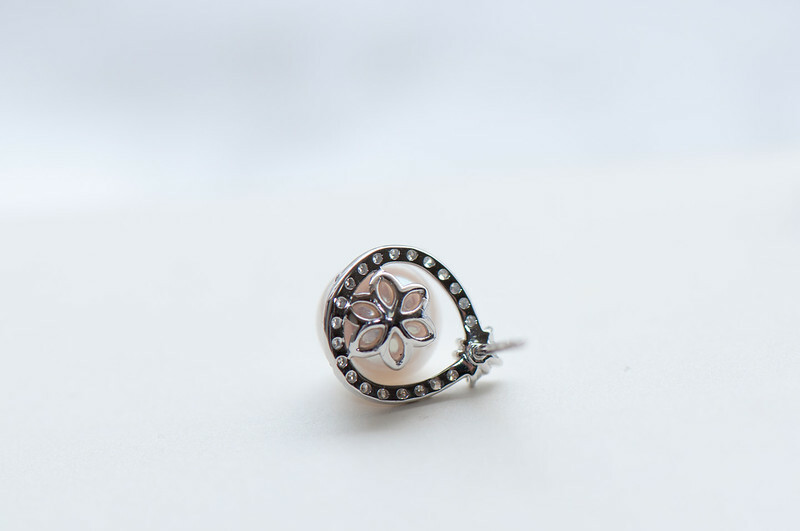 18K Pera Akoya Pearl Diamond Earring