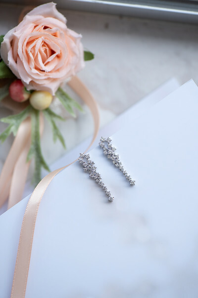 18K Starry Night diamond earring