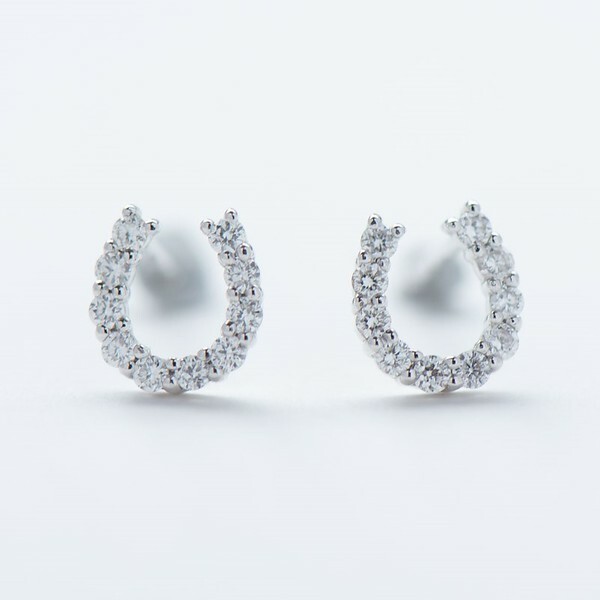 18K Only U Diamond Earring