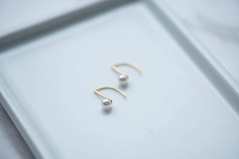 18K Piano Akoya Pearls Earrings