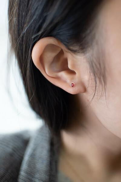 18K Ruby Earring