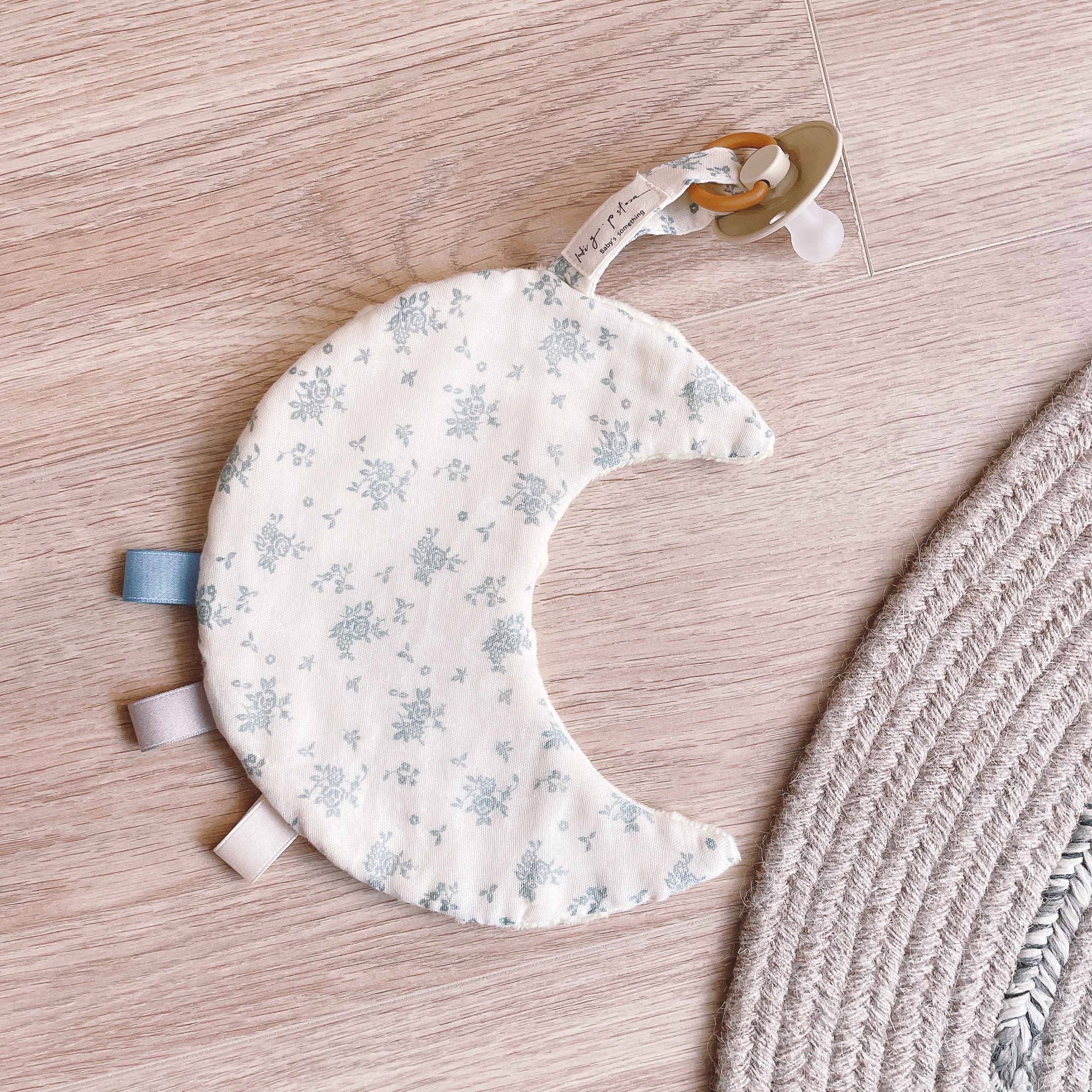 Hi Y.P store-月光安撫巾-小花藍玫瑰