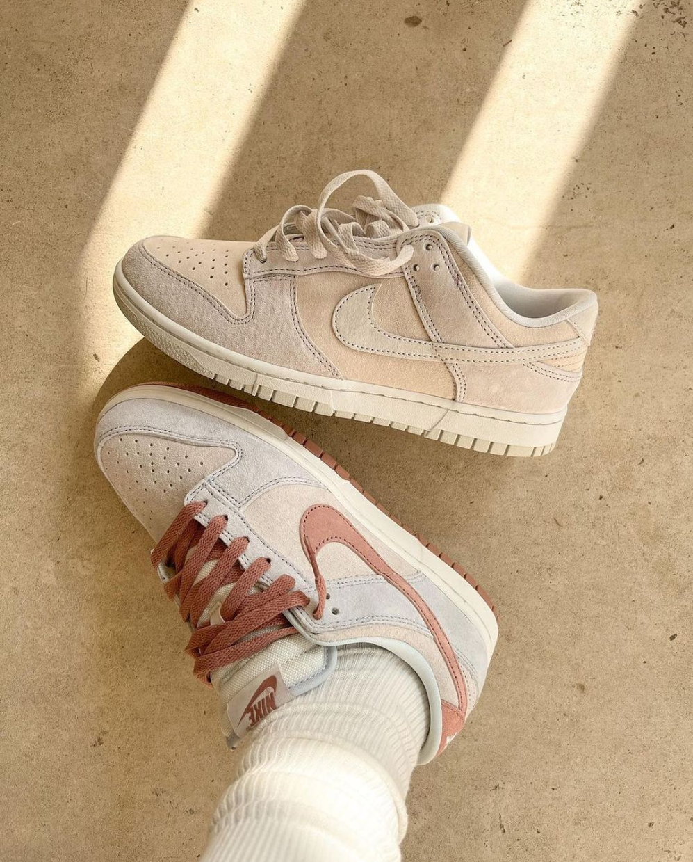 dunk vast grey on feet