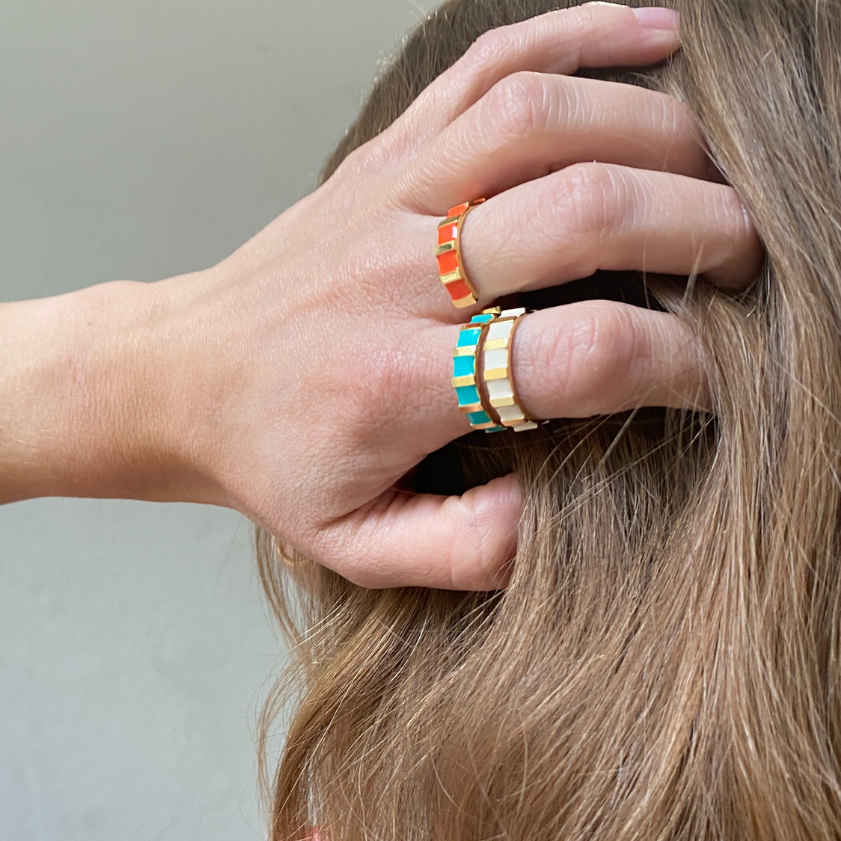 INES 線條琺瑯鍍金C字戒指 - 白色