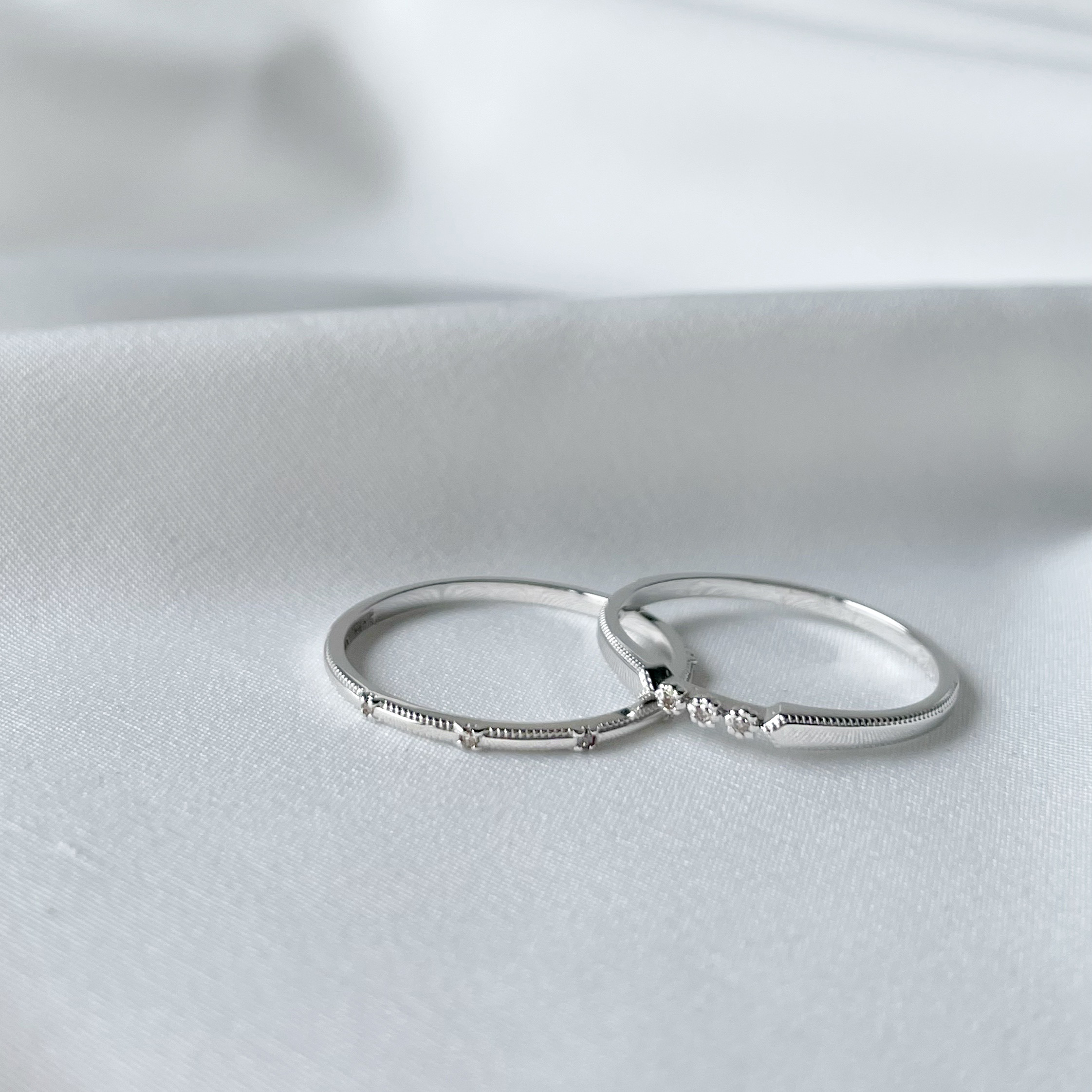 14k 細緻滾邊三胞胎真鑽戒指