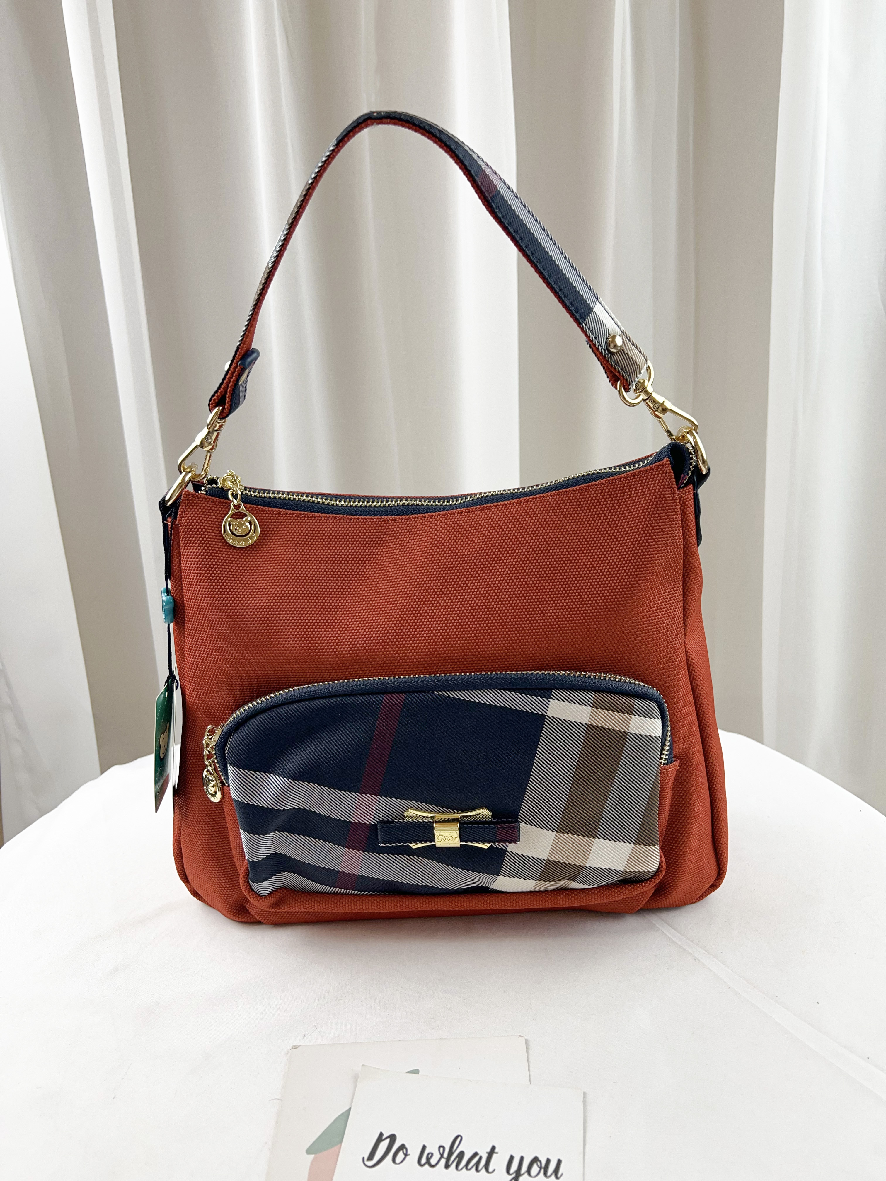 GOODS  橘格紋拼色防潑水肩背包 / 側背包  #1928
