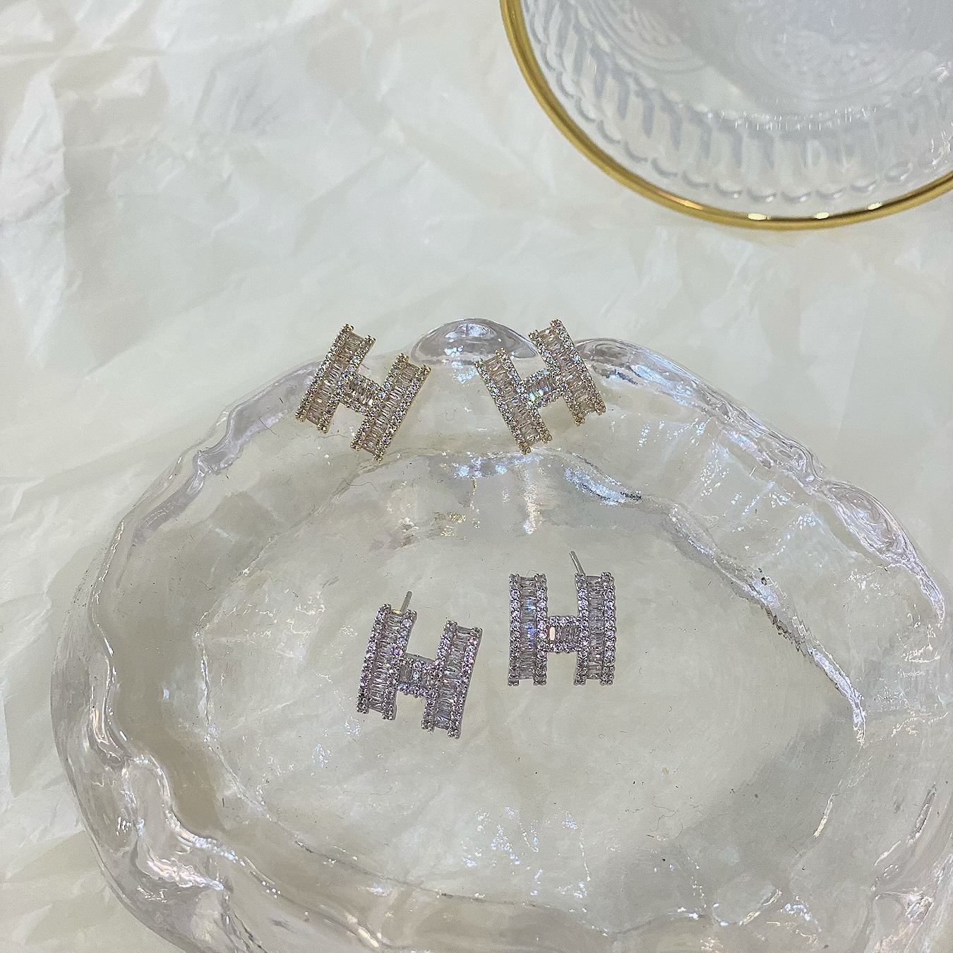精緻鋯石H耳貼