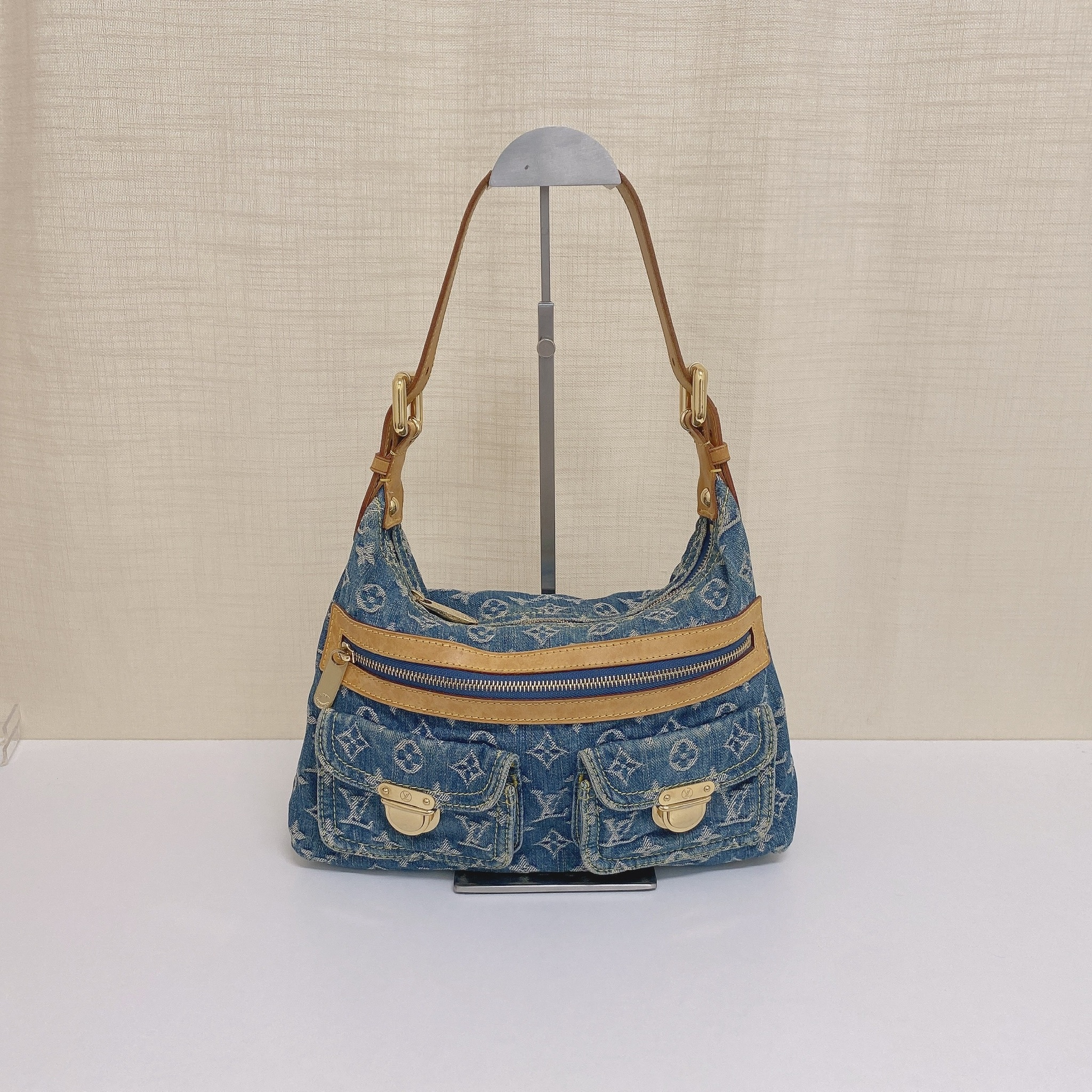 Pre-owned ] Lv vintage handbag with 