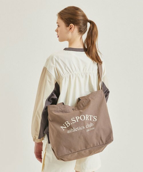 NEW BALANCE Sports Athletics Club 咖啡色 托特 側背包 NBGCCAA702_85