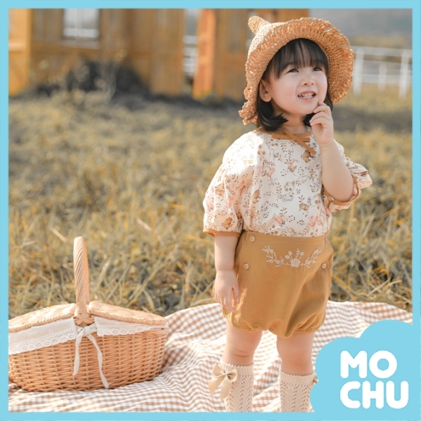 咖邊碎花杏色上衣