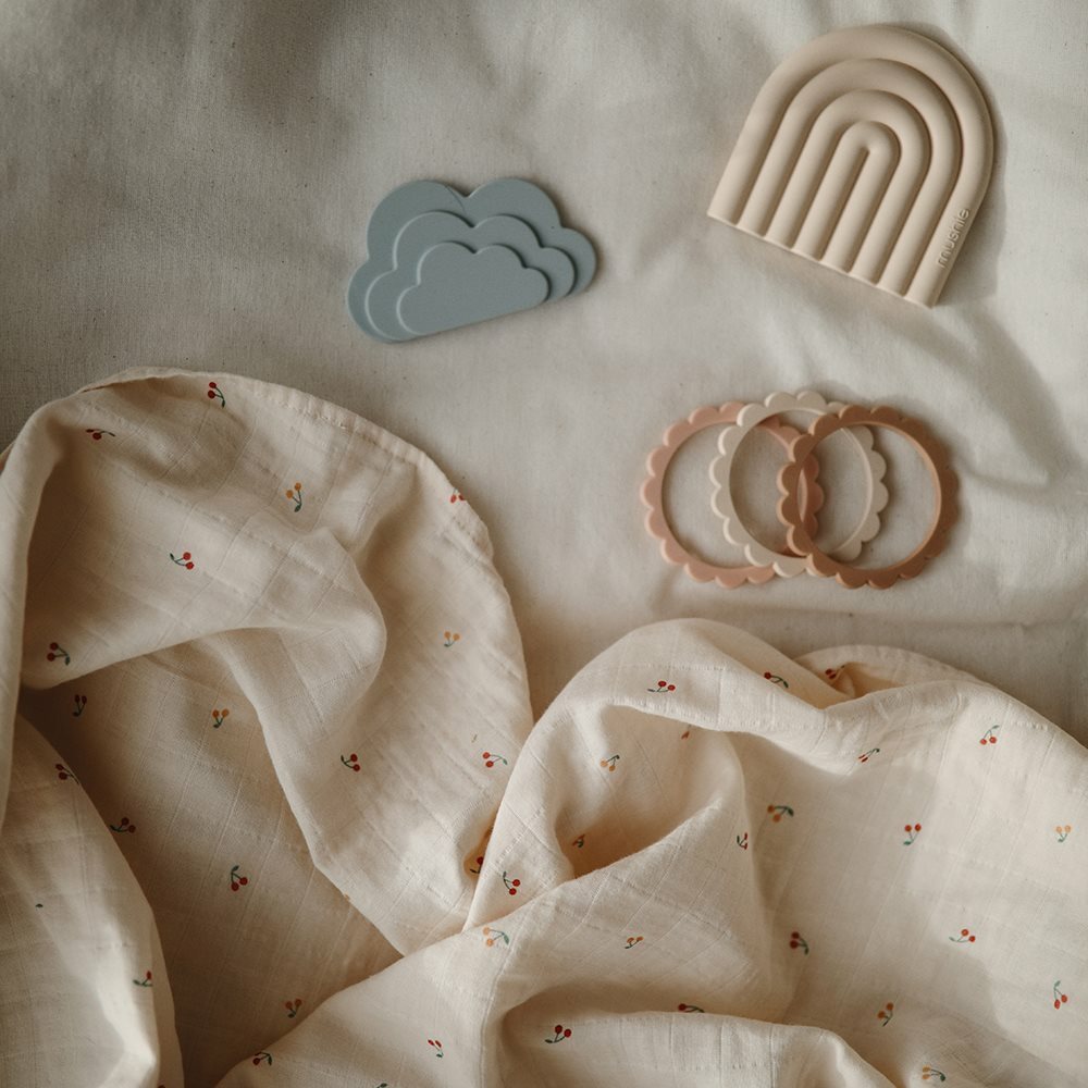 Mushie-花型環固齒器(Blush/Rose/Shifting Sand)