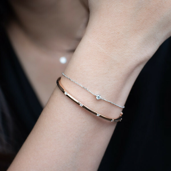 18K 0.10ct Single Diamond Bracelet