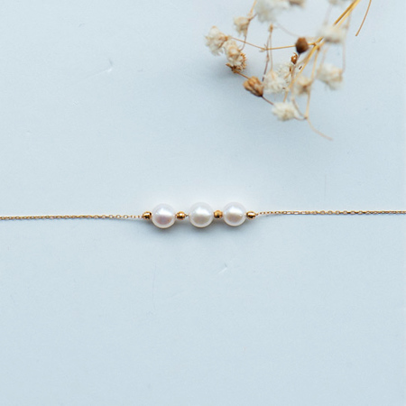 18K Glamour Akoya Bracelet