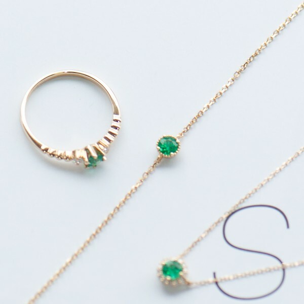 18K Dainty Emerald Bracelet