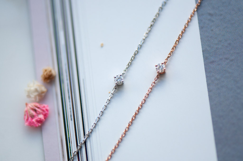 18K single 0.05ct diamond bracelet