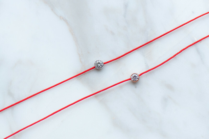 18K Antiquo diamond string