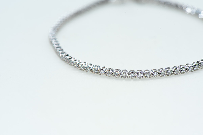 18K Vintage 1.5mm 1ct Diamond Tennis Bracelet