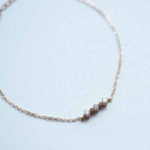 18K Tri-star Diamond Bracelet