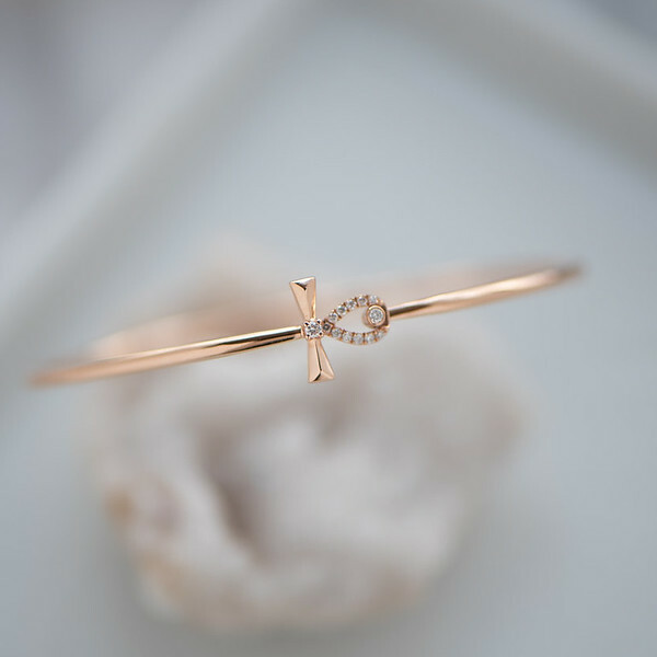 18K Ankh Diamond Bracelet