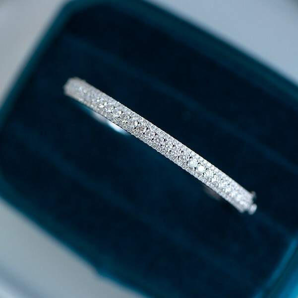 18K Diamond Bangle - M size