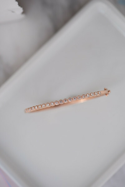 18K Diamond Bangle