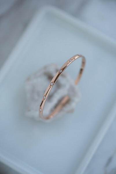 18K Diamond Bangle