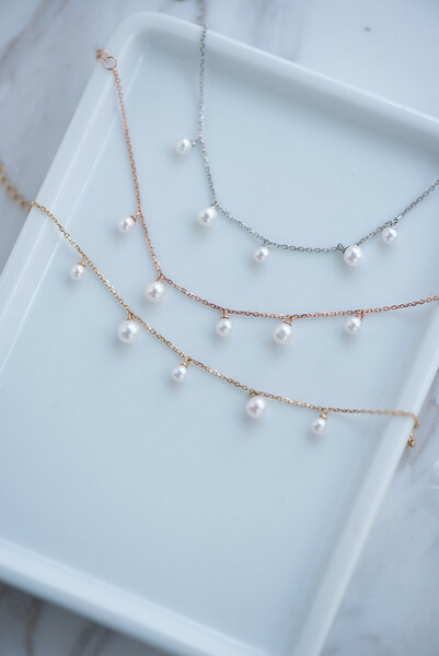 18K Akoya Pearls Bracelet