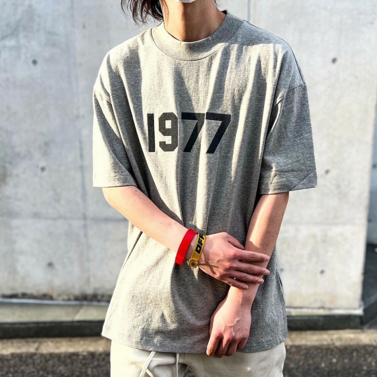 FOG ESSENTIALS 國外限定 1977 字體 短袖 T