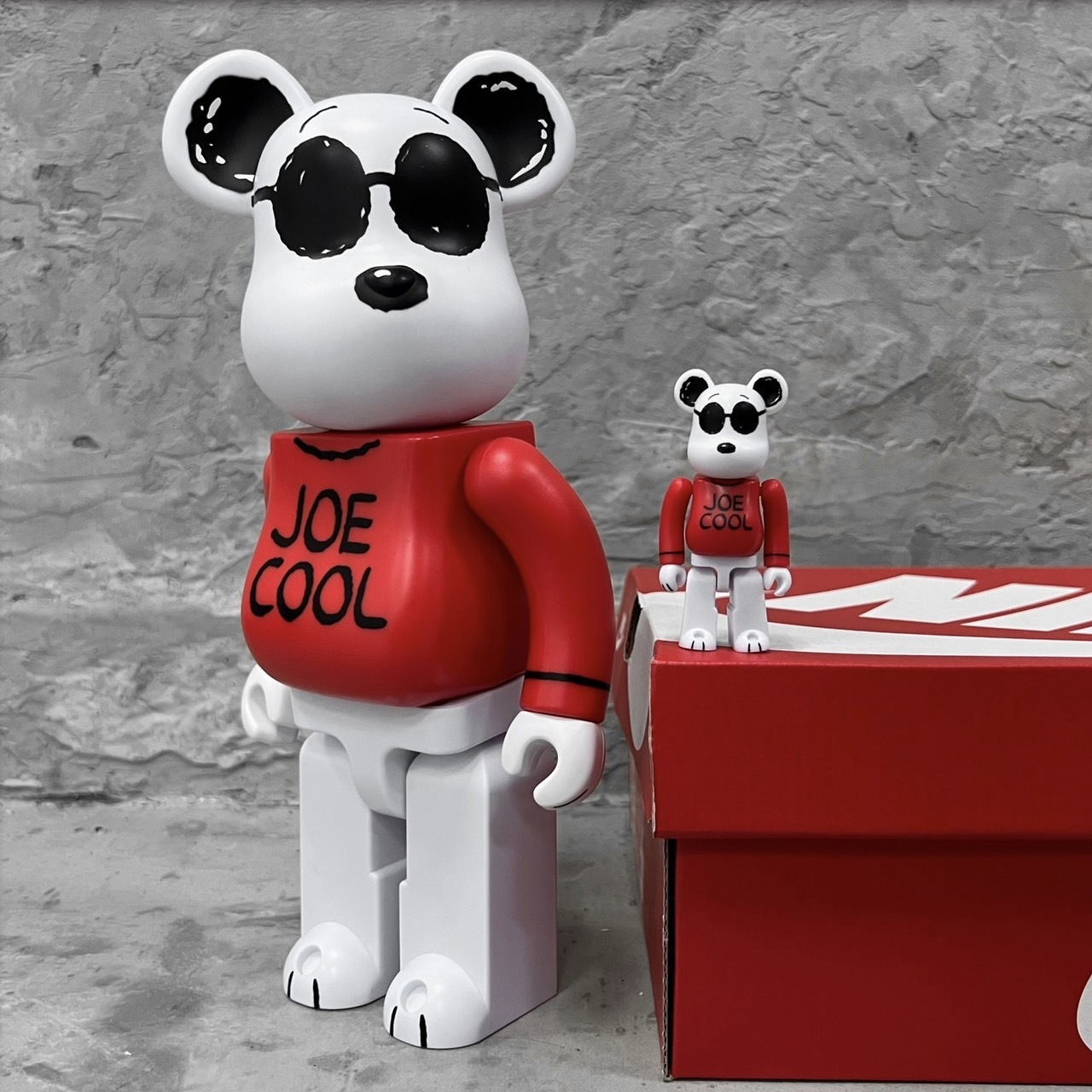 Be@rbrick Joe Cool 1000% Collectible Figure by Medicom Toy