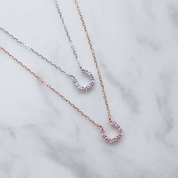 18K Horse Shoe Diamond Necklace