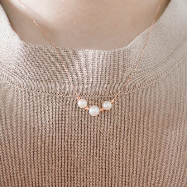 18K Akoya Pearl Gold Ball Necklace