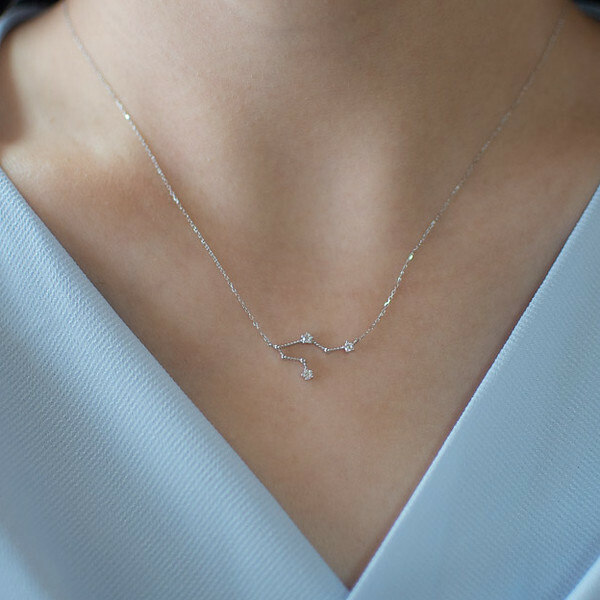18K Gemini Diamond Necklace