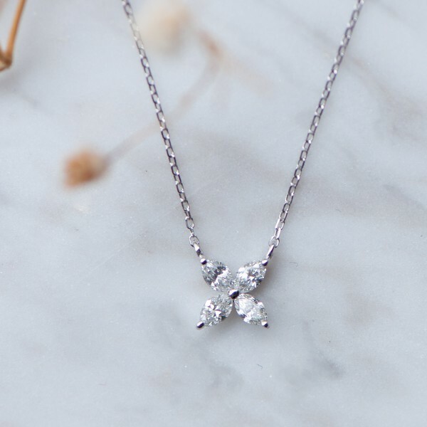 18K Petite Floral Diamond Necklace