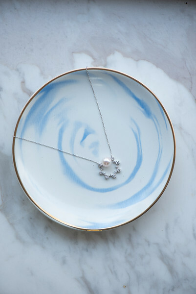 18K Redondo Akoya Pearl Diamond Necklace