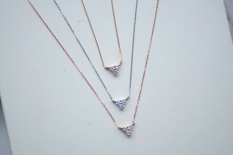 18K 3 Leaf Clover Diamond Necklace