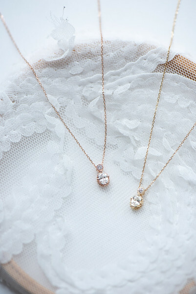 18K Petite Oval Diamond Necklace