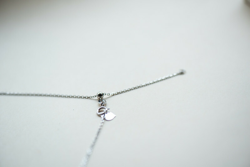 18K modern-Y diamond necklace