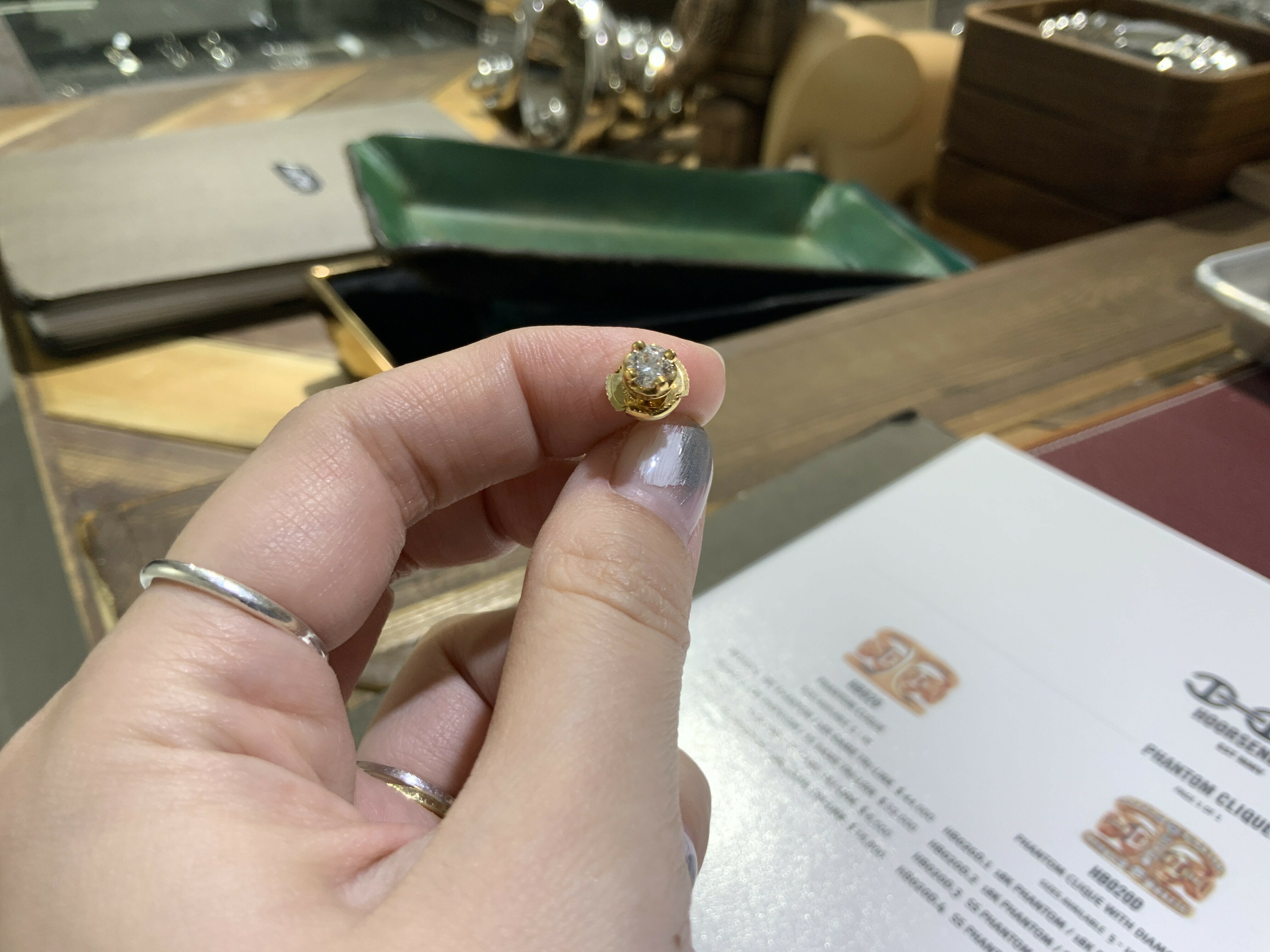 HB091D 18K Classis Earrings