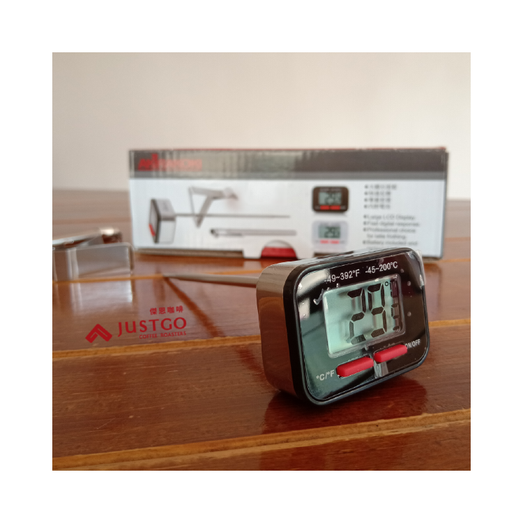 Akira 方塊數位溫度計