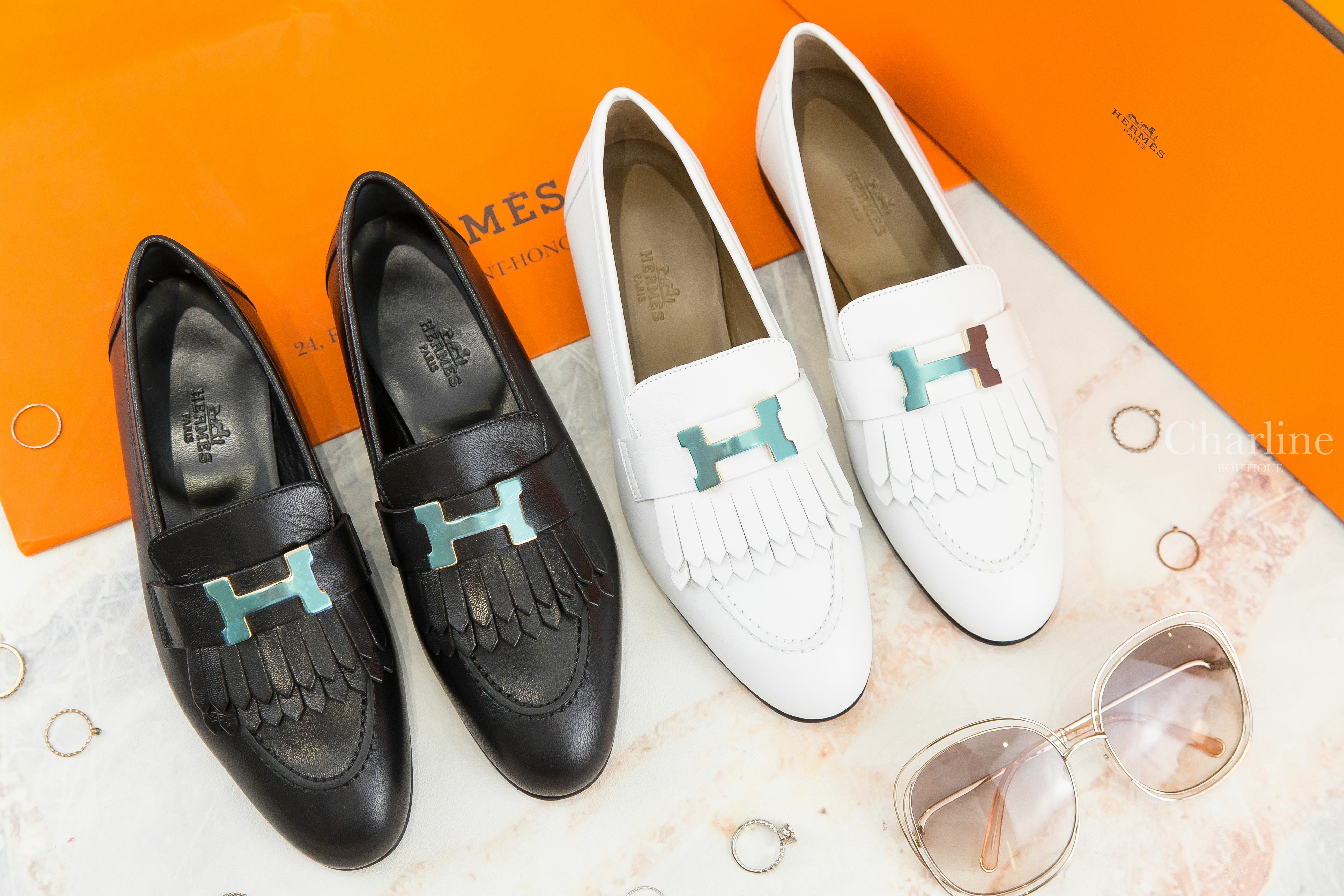 Hermès Royal Loafer 白色金釦H流蘇牛皮樂福鞋,Hermès Royal Loafer 黑色金釦H流蘇山羊皮樂福鞋-Charline Boutique 精品代購